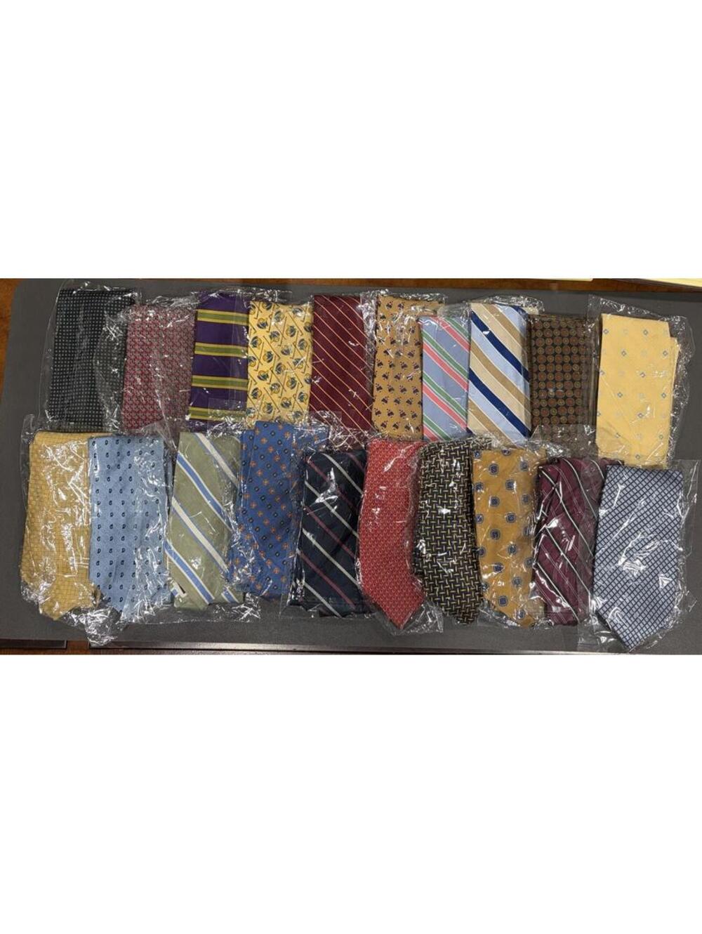 Brooks Brothers Lot Of 54 Men’s Ties Mostly Silk For Wear Or Resale BB60